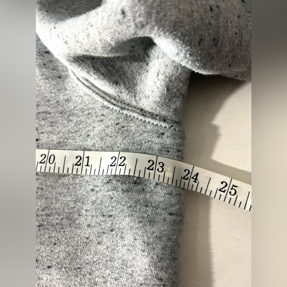 Carhartt - Womens Hoodie - Relaxed Fit - Size X-LARGE 16/18 - Picture 6 of 9